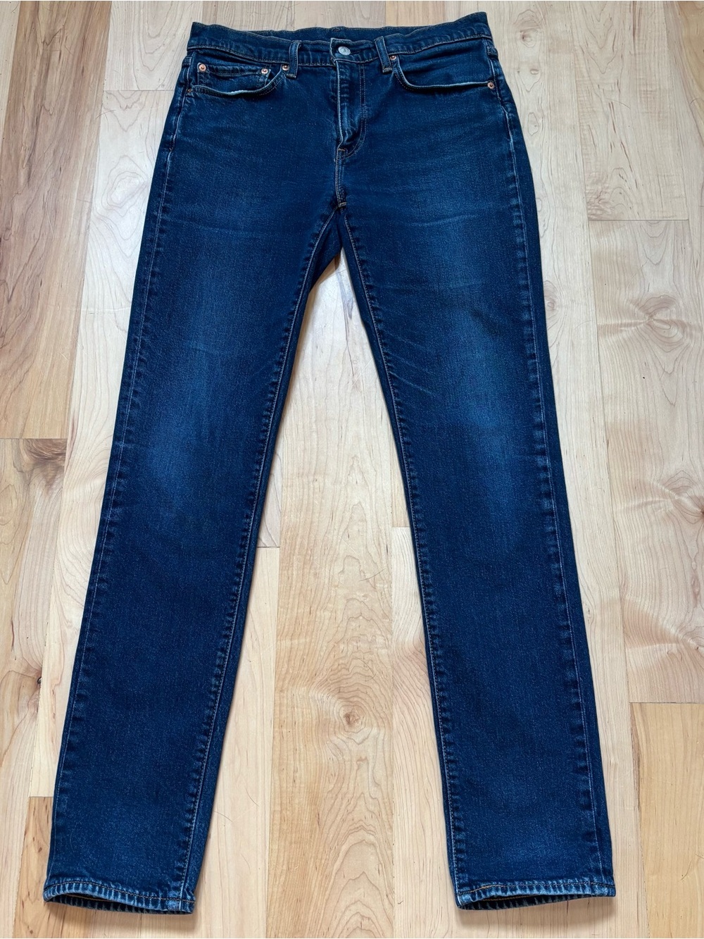 LEVI’s 511™ Slim Fit W34 L36 Medium Wash Men's Jeans